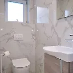 Lamer Luxus-suite Von Litto By Interhome Split