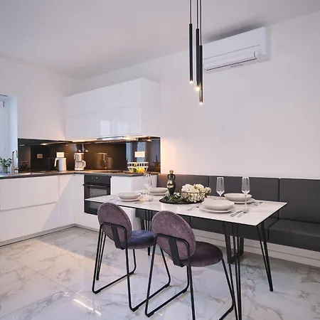 Lamer Luxus-suite Von Litto By Interhome 아파트 *