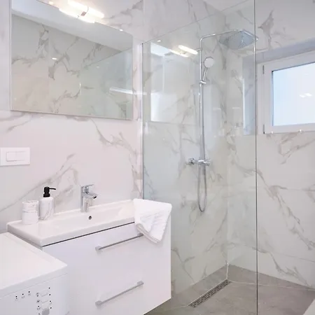 Lamer Luxus-suite Von Litto By Interhome 아파트 스플리트