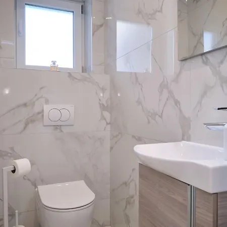 Lamer Luxus-suite Von Litto By Interhome 스플리트