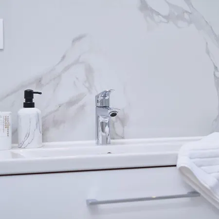 Lamer Luxus-suite Von Litto By Interhome Split