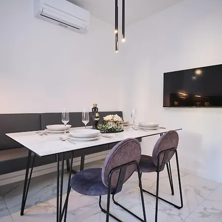 Lamer Luxus-suite Von Litto By Interhome * Split