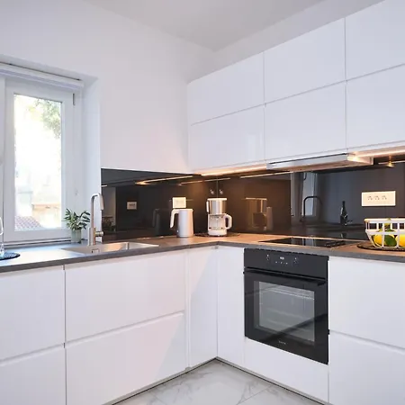 아파트 Lamer Luxus-suite Von Litto By Interhome 스플리트