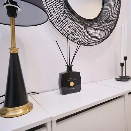 Lamer Luxus-suite Von Litto By Interhome