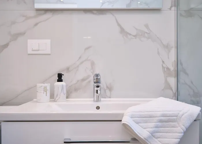 Lamer Luxus-suite Von Litto By Interhome Apartment