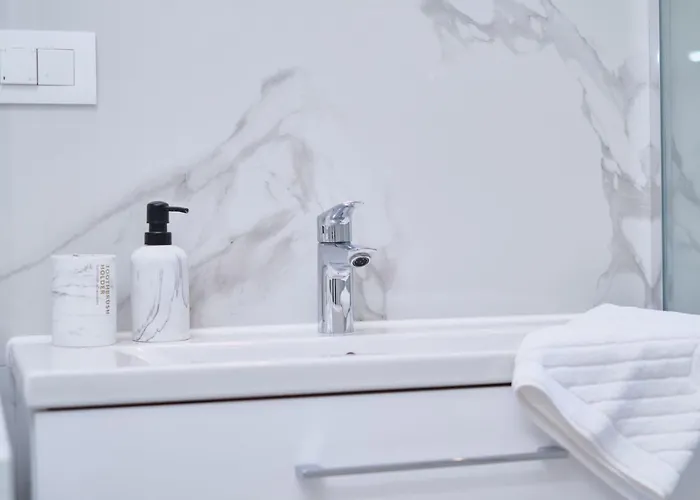 Lamer Luxus-suite Von Litto By Interhome Split